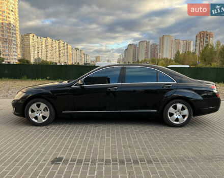Мерседес С Класс, объемом двигателя 5.5 л и пробегом 280 тыс. км за 6900 $, фото 4 на Automoto.ua
