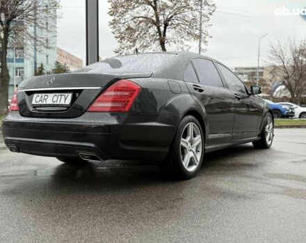 Мерседес С Класс, объемом двигателя 0 л и пробегом 425 тыс. км за 11500 $, фото 6 на Automoto.ua