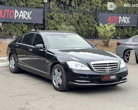 Мерседес С Клас, об'ємом двигуна 5.5 л та пробігом 127 тис. км за 33900 $, фото 4 на Automoto.ua