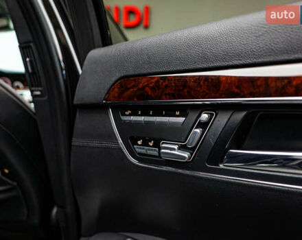 Мерседес С Класс, объемом двигателя 5.5 л и пробегом 259 тыс. км за 13930 $, фото 24 на Automoto.ua