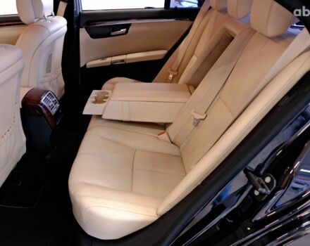 Мерседес С Класс, объемом двигателя 4.7 л и пробегом 218 тыс. км за 8900 $, фото 7 на Automoto.ua