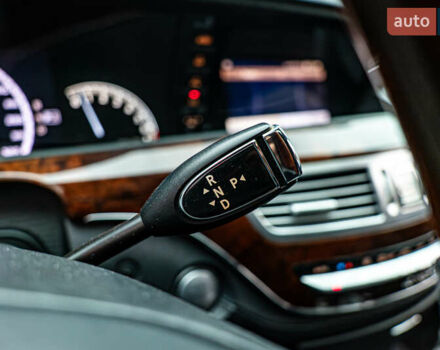 Мерседес С Класс, объемом двигателя 5.5 л и пробегом 259 тыс. км за 13930 $, фото 17 на Automoto.ua