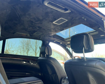 Мерседес С Клас, об'ємом двигуна 5.5 л та пробігом 300 тис. км за 11000 $, фото 16 на Automoto.ua