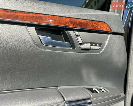 Мерседес С Клас, об'ємом двигуна 5.5 л та пробігом 300 тис. км за 11000 $, фото 18 на Automoto.ua