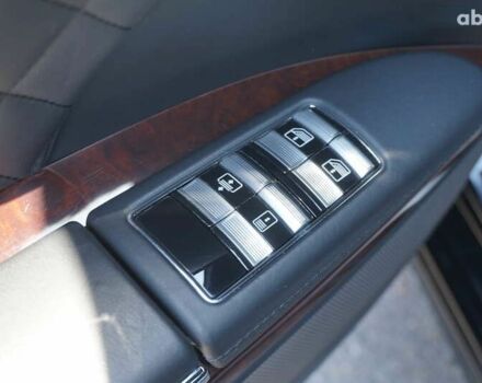 Мерседес С Класс, объемом двигателя 6 л и пробегом 111 тыс. км за 20000 $, фото 26 на Automoto.ua