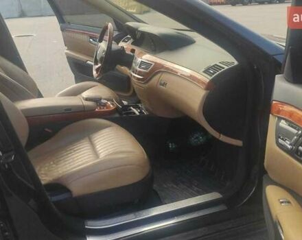 Мерседес С Класс 2008 в Киеве на Automoto.ua Мерседес С Класс, объемом двигателя 5.5 л и пробегом 230 тыс. км за 12000 $, фото 4 на Automoto.ua