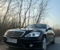 Мерседес С Класс, объемом двигателя 5.5 л и пробегом 235 тыс. км за 10000 $, фото 1 на Automoto.ua