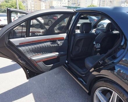 Мерседес С Класс, объемом двигателя 6 л и пробегом 111 тыс. км за 19900 $, фото 23 на Automoto.ua