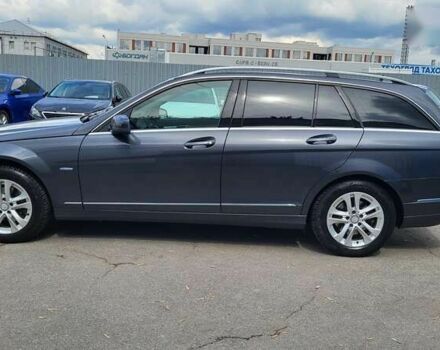 Мерседес С Класс, объемом двигателя 2.1 л и пробегом 266 тыс. км за 10500 $, фото 12 на Automoto.ua