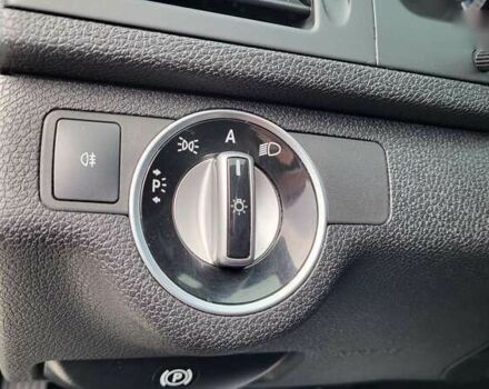 Мерседес С Класс, объемом двигателя 2.1 л и пробегом 266 тыс. км за 10500 $, фото 22 на Automoto.ua