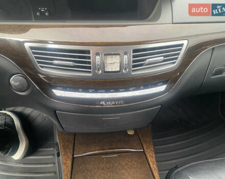 Мерседес С Клас, об'ємом двигуна 5.5 л та пробігом 218 тис. км за 14500 $, фото 28 на Automoto.ua