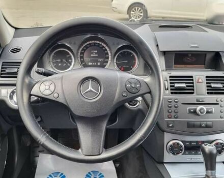 Мерседес С Класс, объемом двигателя 2.1 л и пробегом 266 тыс. км за 10500 $, фото 19 на Automoto.ua