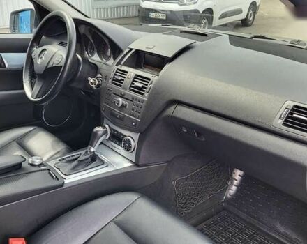 Мерседес С Класс, объемом двигателя 2.1 л и пробегом 266 тыс. км за 10500 $, фото 16 на Automoto.ua