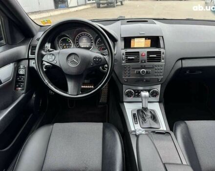 Мерседес С Класс, объемом двигателя 1.8 л и пробегом 208 тыс. км за 10550 $, фото 27 на Automoto.ua