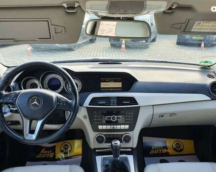 Мерседес С Класс, объемом двигателя 2.2 л и пробегом 363 тыс. км за 12790 $, фото 19 на Automoto.ua