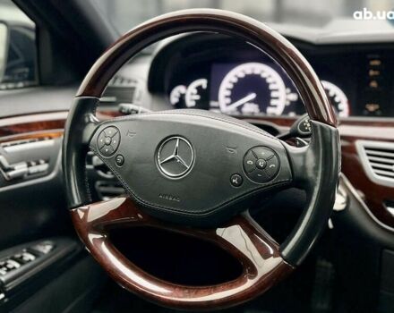 Мерседес С Класс, объемом двигателя 3 л и пробегом 258 тыс. км за 17000 $, фото 25 на Automoto.ua