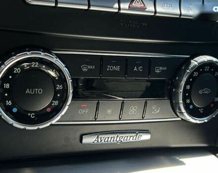 Мерседес С Класс, объемом двигателя 1.8 л и пробегом 251 тыс. км за 10900 $, фото 14 на Automoto.ua