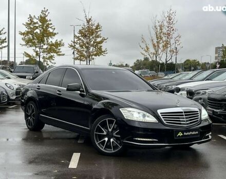 Мерседес С Клас, об'ємом двигуна 3 л та пробігом 258 тис. км за 18000 $, фото 3 на Automoto.ua