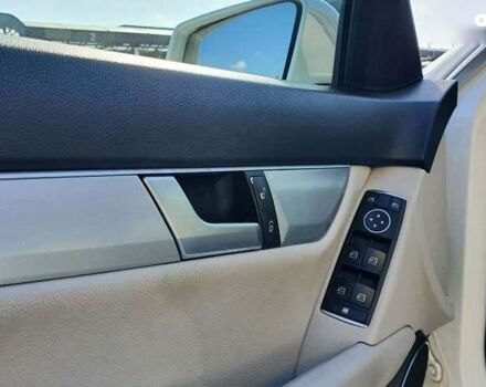 Мерседес С Класс, объемом двигателя 2.2 л и пробегом 363 тыс. км за 12790 $, фото 8 на Automoto.ua