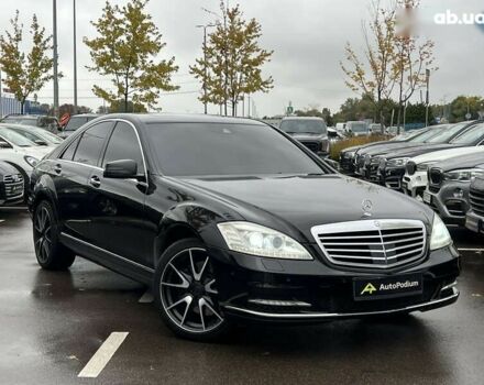 Мерседес С Клас, об'ємом двигуна 3 л та пробігом 258 тис. км за 18000 $, фото 2 на Automoto.ua