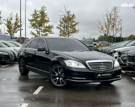 Мерседес С Клас, об'ємом двигуна 3 л та пробігом 258 тис. км за 18000 $, фото 1 на Automoto.ua