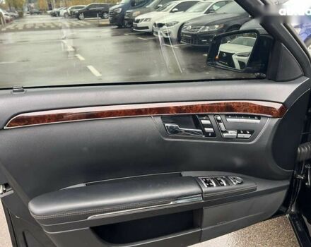 Мерседес С Клас, об'ємом двигуна 3 л та пробігом 258 тис. км за 18000 $, фото 16 на Automoto.ua