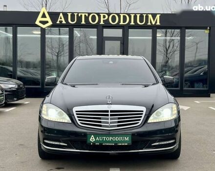 Мерседес С Класс, объемом двигателя 3 л и пробегом 258 тыс. км за 17000 $, фото 5 на Automoto.ua