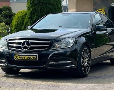 Мерседес С Класс, объемом двигателя 2.2 л и пробегом 148 тыс. км за 14900 $, фото 2 на Automoto.ua