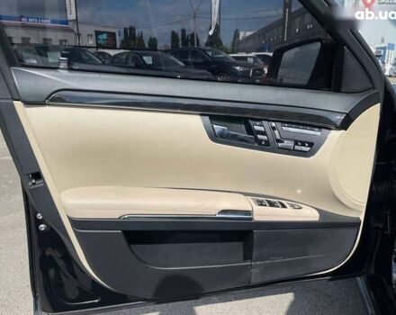 Мерседес С Класс, объемом двигателя 4.7 л и пробегом 247 тыс. км за 21990 $, фото 29 на Automoto.ua