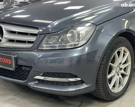 Мерседес С Клас, об'ємом двигуна 2.1 л та пробігом 306 тис. км за 10490 $, фото 4 на Automoto.ua