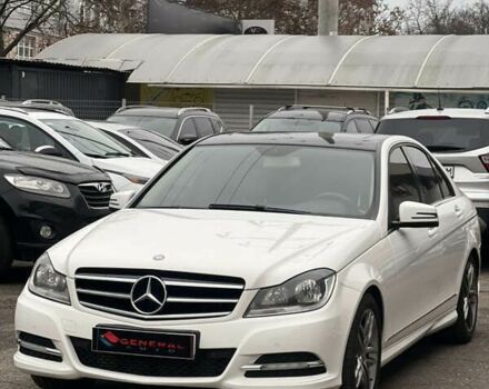 Мерседес С Класс, объемом двигателя 1.8 л и пробегом 220 тыс. км за 12300 $, фото 3 на Automoto.ua