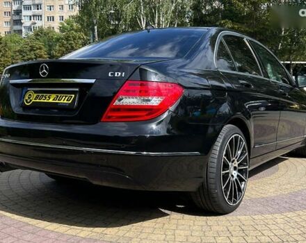 Мерседес С Класс, объемом двигателя 2.2 л и пробегом 148 тыс. км за 14900 $, фото 6 на Automoto.ua