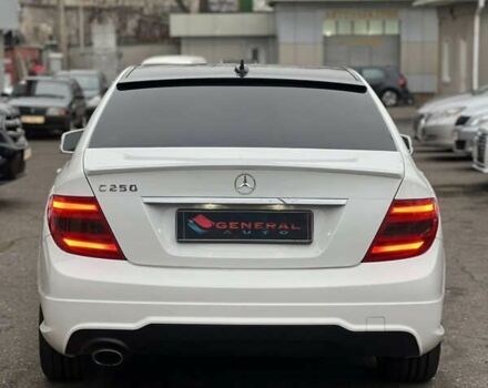 Мерседес С Класс, объемом двигателя 1.8 л и пробегом 220 тыс. км за 12300 $, фото 13 на Automoto.ua