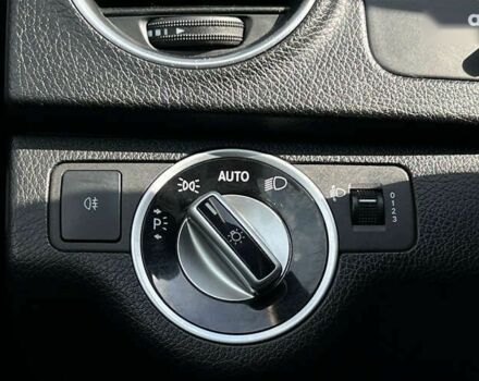 Мерседес С Класс, объемом двигателя 2.2 л и пробегом 148 тыс. км за 14900 $, фото 23 на Automoto.ua