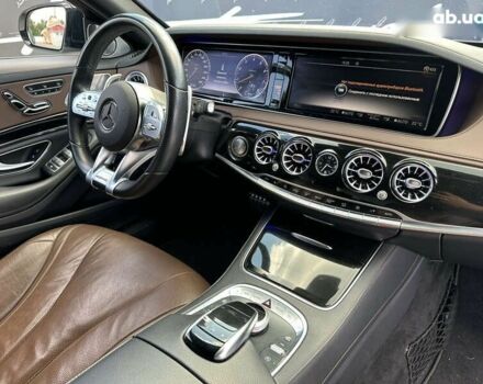 Мерседес С Класс, объемом двигателя 4.7 л и пробегом 160 тыс. км за 27999 $, фото 9 на Automoto.ua