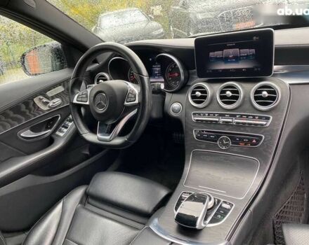 Мерседес С Класс, объемом двигателя 3 л и пробегом 148 тыс. км за 21900 $, фото 10 на Automoto.ua