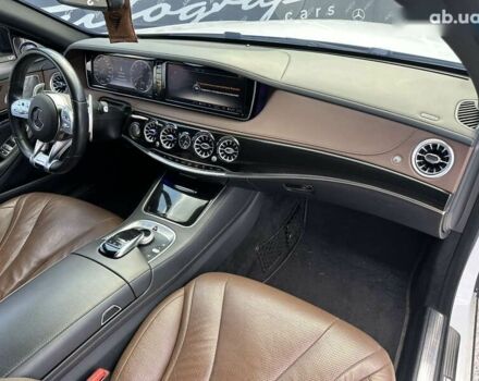 Мерседес С Класс, объемом двигателя 4.7 л и пробегом 160 тыс. км за 27999 $, фото 8 на Automoto.ua