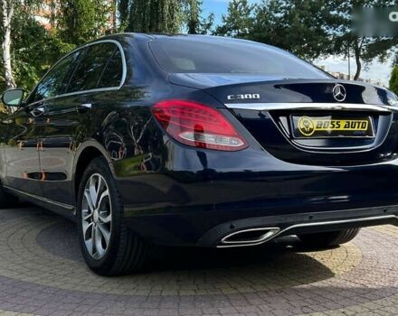 Мерседес С Класс, объемом двигателя 2 л и пробегом 180 тыс. км за 22300 $, фото 4 на Automoto.ua