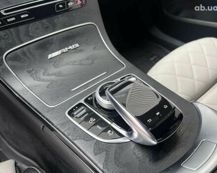 Мерседес С Класс, объемом двигателя 4 л и пробегом 133 тыс. км за 38500 $, фото 19 на Automoto.ua