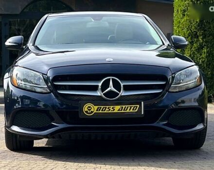 Мерседес С Класс, объемом двигателя 2 л и пробегом 180 тыс. км за 22300 $, фото 1 на Automoto.ua