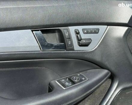 Мерседес С Класс, объемом двигателя 1.8 л и пробегом 90 тыс. км за 12999 $, фото 18 на Automoto.ua