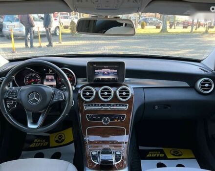 Мерседес С Класс, объемом двигателя 1.6 л и пробегом 272 тыс. км за 18999 $, фото 12 на Automoto.ua