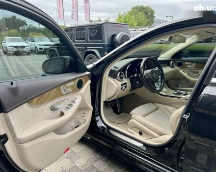 Мерседес С Класс, объемом двигателя 2.1 л и пробегом 144 тыс. км за 21900 $, фото 14 на Automoto.ua