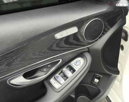 Мерседес С Класс, объемом двигателя 2.1 л и пробегом 220 тыс. км за 15999 $, фото 14 на Automoto.ua