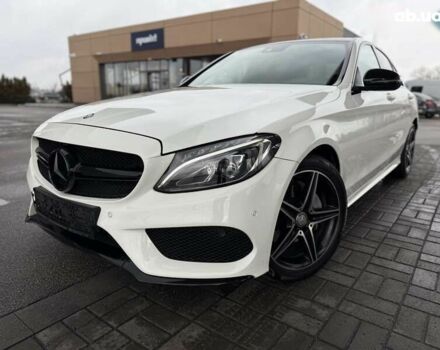 Мерседес С Класс, объемом двигателя 2 л и пробегом 130 тыс. км за 22000 $, фото 2 на Automoto.ua