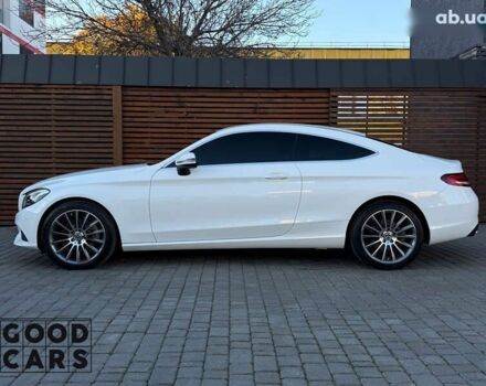 Мерседес С Клас, об'ємом двигуна 2 л та пробігом 37 тис. км за 29900 $, фото 3 на Automoto.ua