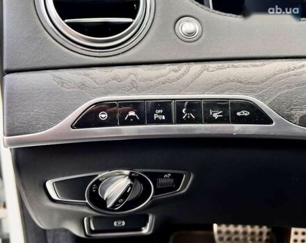 Мерседес С Класс, объемом двигателя 5.5 л и пробегом 64 тыс. км за 67999 $, фото 22 на Automoto.ua