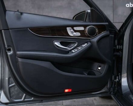 Мерседес С Класс 2017 в Киеве на Automoto.ua Мерседес С Класс, объемом двигателя 2 л и пробегом 137 тыс. км за 24500 $, фото 14 на Automoto.ua