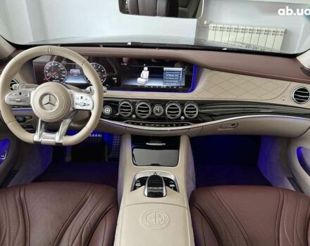 Мерседес С Класс, объемом двигателя 4 л и пробегом 61 тыс. км за 105000 $, фото 12 на Automoto.ua