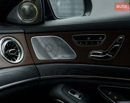 Мерседес С Класс, объемом двигателя 3.99 л и пробегом 100 тыс. км за 66999 $, фото 22 на Automoto.ua